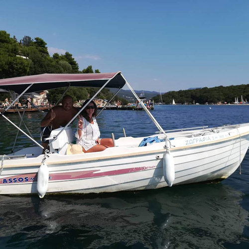 Rented boats without license Sivota